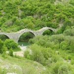 גשרים עתיקים בטיול משפחות ביוון