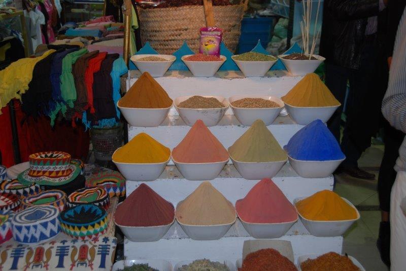 צבעי איפור מצרי