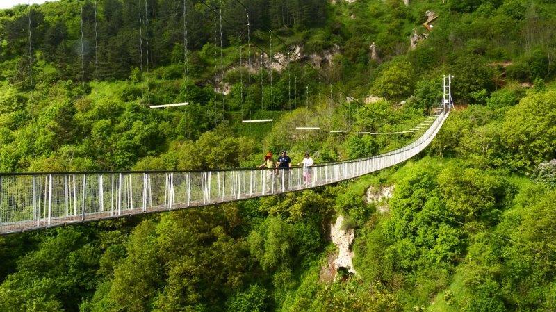 גשר חבלים בארמניה