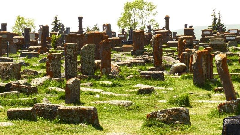 בית קברות עתיק בארמניה