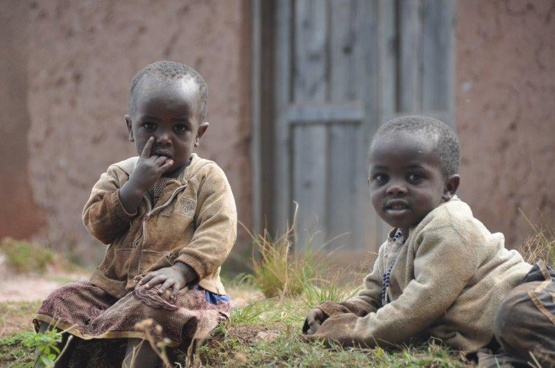 ילדים באוגנדה