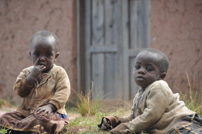 ילדי כפר באוגנדה